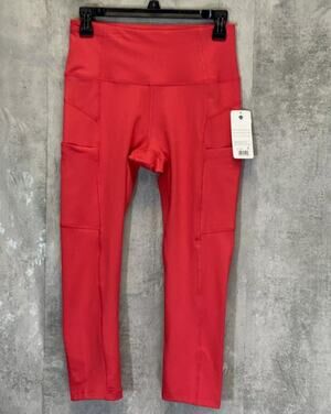 APANA Women's Teaberry Solid High-Waist Side Pocket Pull-On Capri Leggings LARGE